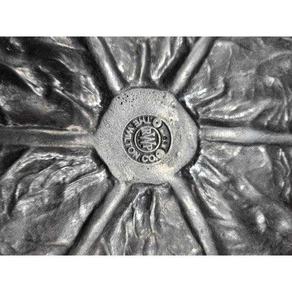 Wilton Armatele Figural Cabbage Serving Bowl - Picture 2 of 5